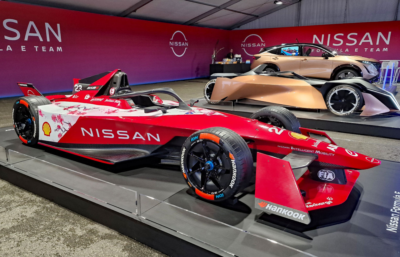 Nissan-Formula-E-car-Le-Mans-setup-2023-FE