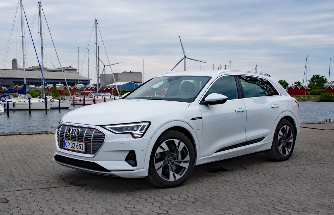 Audi E Tron Weiss
