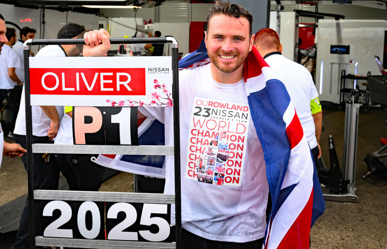 Berlin E-Prix:

Dobbelt Jaguar - og VM til Oliver Rowland i Nissan