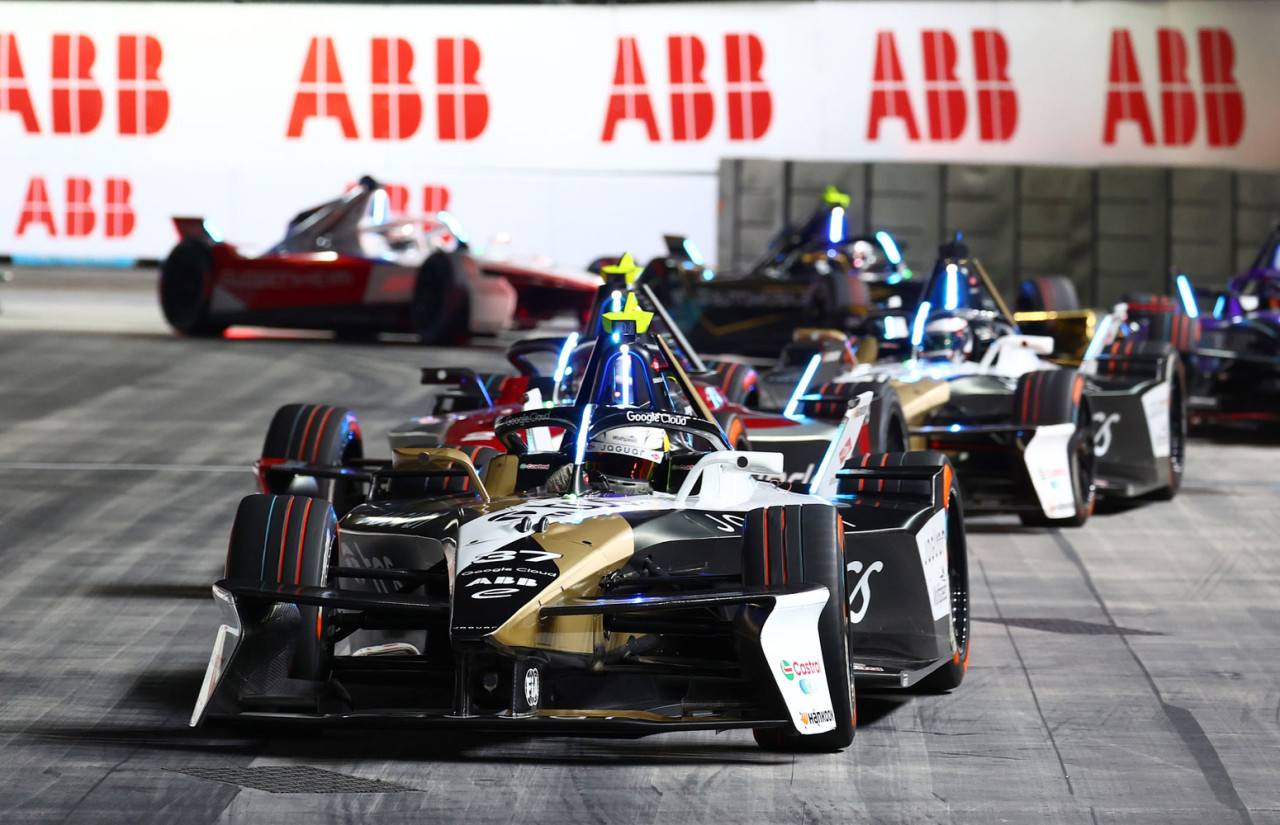 2025 sæsonfinalen:
Dobbelt sejr til Jaguar, Dobbelt VM til Porsche